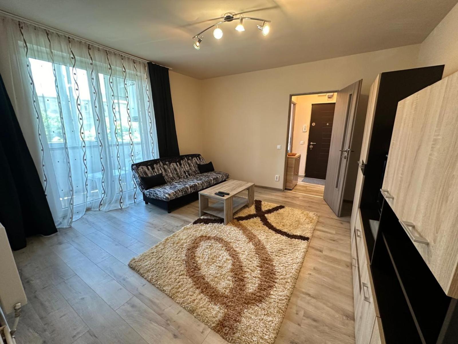 Apartament Central Deva Apartment Екстериор снимка
